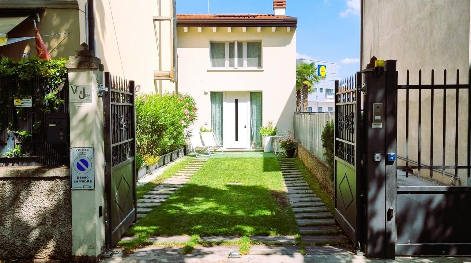 Villa Joy Verona - Luxury Chalet المظهر الخارجي الصورة